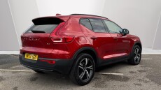 Volvo XC40 2.0 B4P Plus Dark 5dr Auto Petrol Estate